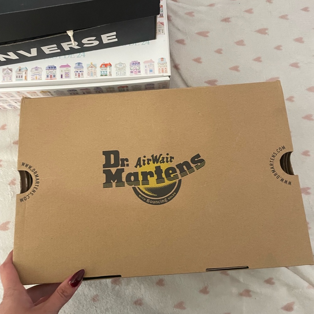 Dr. Martens 1460 Pascal - Picture 3 of 4